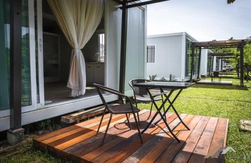 Miri Other | Evernent Lakeside Hideout