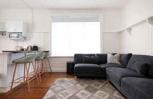 Launceston CBD Apartment | Everything You Need On Elphin