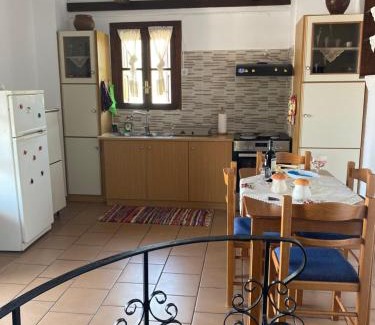 Neo Itilo House | Evgenia's Guest House