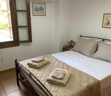 Neo Itilo House | Evgenia's Guest House