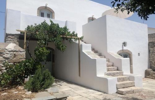 Kithira Villa | Evgenia's Traditional House