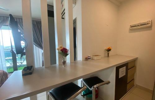 Bangi Sentral Apartment | Evo Soho Studio Hanzo Homestay