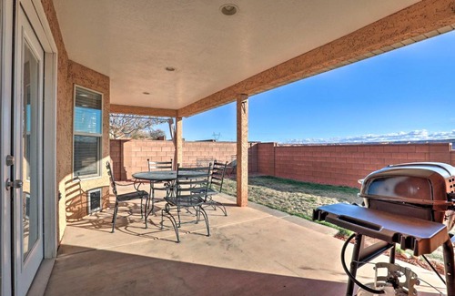 Page House | Evolve Family Hideaway Less Than 5 Mi to Lake Powell!