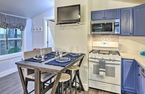 Elizaville Cottage | Ewing Cottage Escape w/ Deck & Fire Pit!