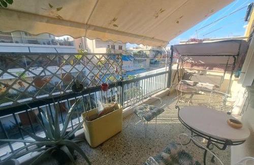 Exarhia Apartment | Exarchia Penthouse Cozy & Central