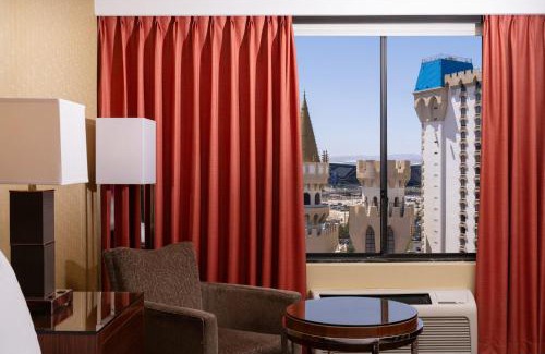 Las Vegas Strip Resort | Excalibur