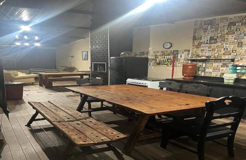 Alvinopolis Cottage | Excelente Espaço em Atibaia. Há 200 Metros da Lucas