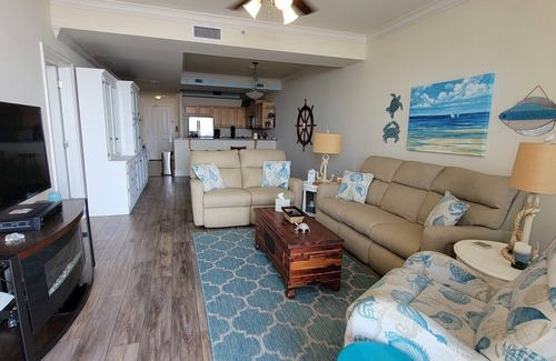Dauphin Island Condo | Excellent! 5- Star beachfront condo.