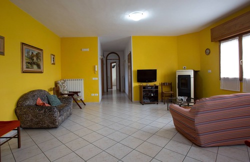 Eboli House | excellent for visiting the Amalfi coast, the Archaeological site of Paestum