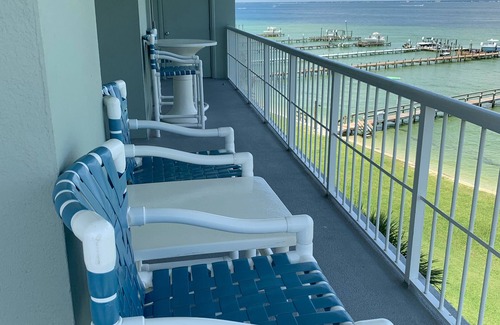 Pensacola Beach Condo | Excellent Rates, Waterfront & Many Amenities!