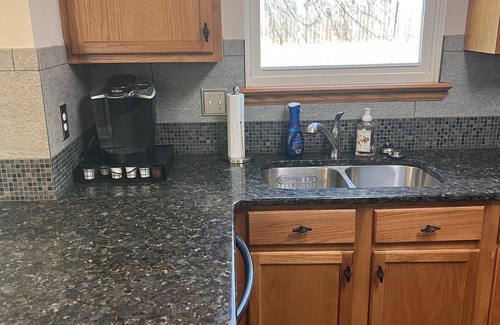 Lawrence House | Excellent three bedroom two bath condo close to KU campus