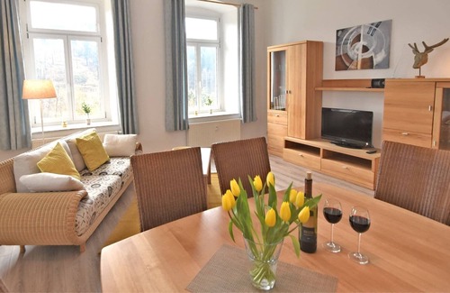 Grunhainichen Villa | Excellent Villa in Borstendorf with Garden