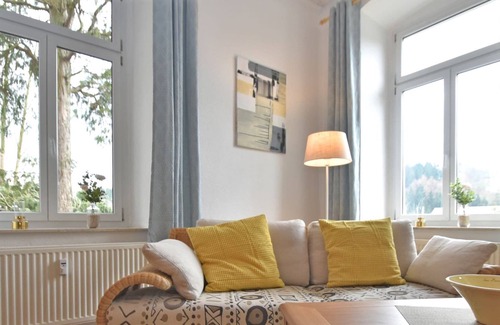 Grunhainichen Villa | Excellent Villa in Borstendorf with Garden