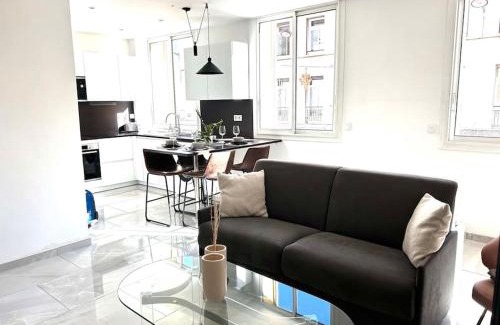 Saint-Raphael Apartment | Exception- 6 pers NEUF Hyper centre - Clim