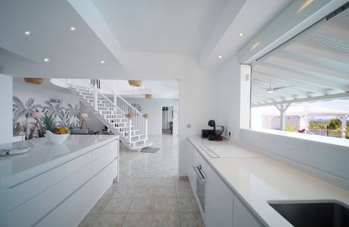 Saint-Francois Villa | Exceptional 180° sea-view villa with 2 pools and 5 suites for 10