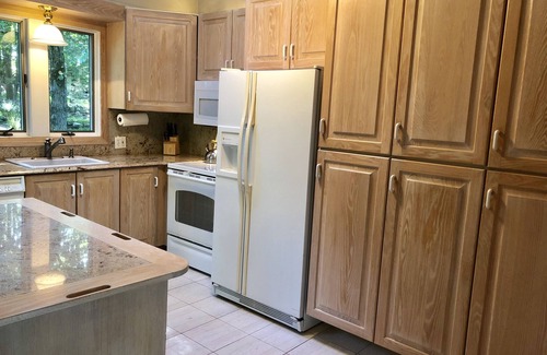 Greentown House | Exceptional 4bed/3bath Rancher Lake Wallenpaupack