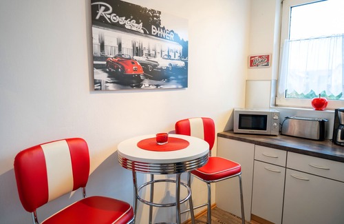 Niestetal Apartment | Exclusive big city apartment/near downtown Kassel + DOCUMENTA/Hercules view
