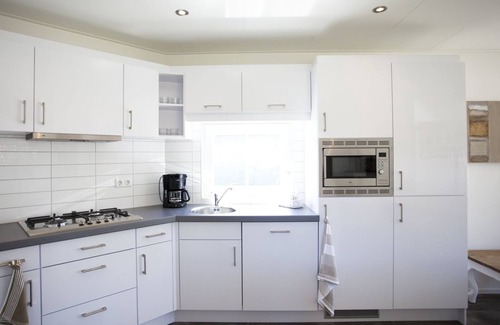 Velsen-Zuid House | Exclusif 4 by Interhome