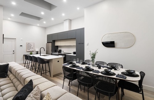 Griffintown Apartment | Exclusif Penthouse/Huge Private Terrasse- 10guests