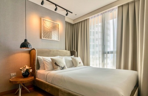 Khlong Tan Apartment | Exclusive 1 BR in Central Bangkok (Sukhumvit 24)