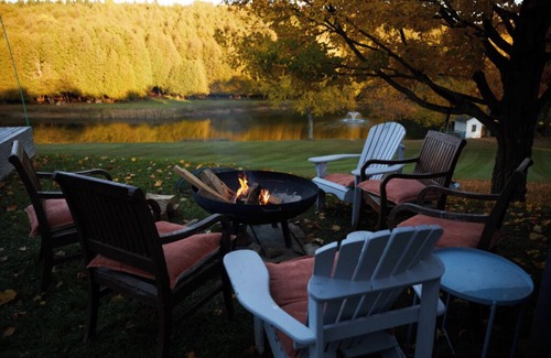 Caledon House | Exclusive 100-Acre Modern Estate Designed Home