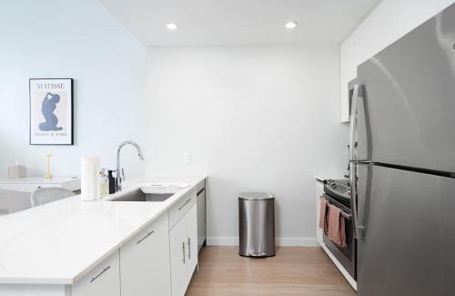 Hoboken Apartment | Exclusive 1BR Apt with NYC View and Pool