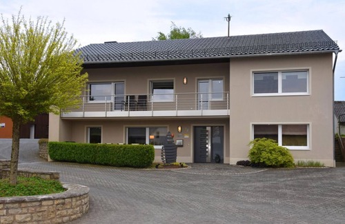 Uppershausen Apartment | Exclusive 2-bed apartment Lebenskunst (no pets) - Kohnenhof - Das Ferienhaus
