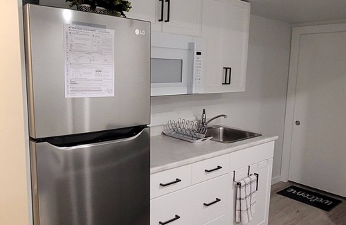 Winnipeg House | EXCLUSIVE 2-BED PRIVATE COZY BASEMENT