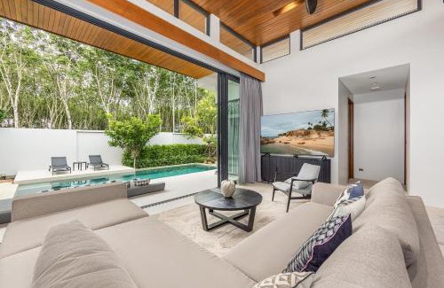 Si Sunthon Villa | Exclusive 3BR Magnum Villa With Private Pool by TropicLook
