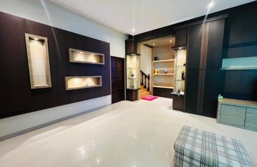 Miri House | Exclusive Bungalow Private & Peaceful in Miri Ocean Park 5BR