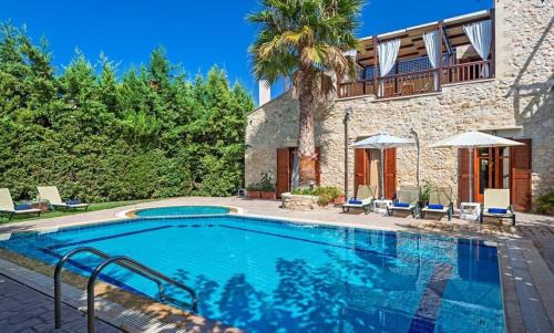Asteri Villa | Exclusive Crete Villa Villa Asteri 4 Bedroom Private Pool Rethymnon
