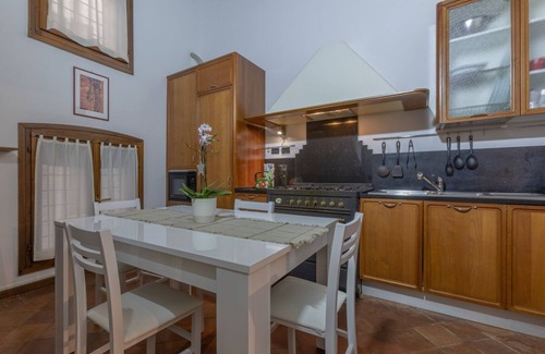 Ferrara Historic Centre Apartment | Exclusive Duplex Apartment in the City Center x9!