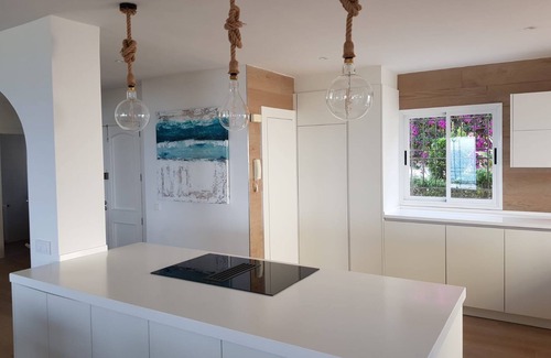 Alcudia Ski Chalet | Exclusive house. Amazing views ,close to beach & golf, Priv pool, Chillout, bbq