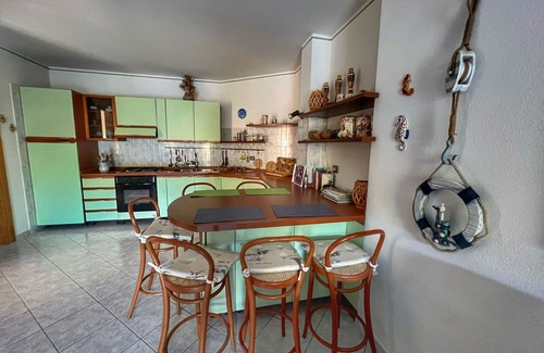 Bosa Apartment | Exclusive house on the River in the center of Bosa - Private Garden and Parking