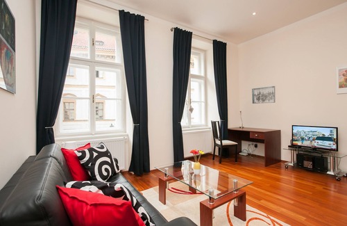Hradcany Apartment | Exclusive PRAGUE CASTLE location- HISTORIC CENTER, quiet apt 1min walk to Castle