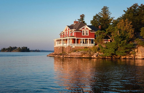 Frontenac House | Exclusive & Private Island Getaway on the St. Lawrence River in the 1000 Islands