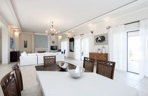 Corfu Villa | Exclusive private Villa in Viros