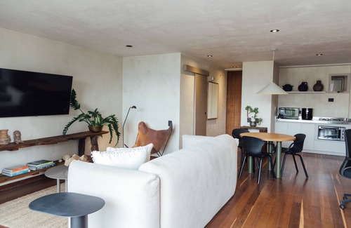 Patio Bonito Apartment | Exclusive remodeled duplex loft with private jacuzzi