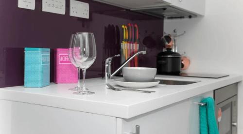 Ealing Apartment | Exclusive Student Only at the Heart of Londons Academic and Cultural Hub