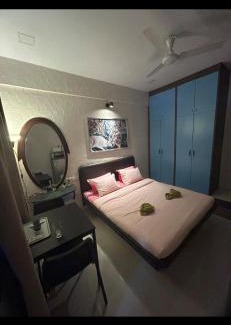 Khar Apartment | Exclusive Studio on Linking Road