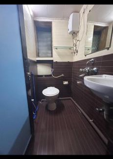Khar Apartment | Exclusive Studio on Linking Road