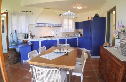 Chia Villa | Exclusive Villa with Sea View in Chia, 3 double bedrooms and 3 bathrooms.