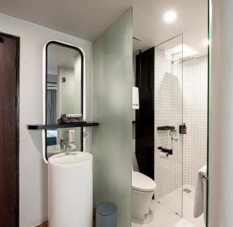 Surabaya Hotel | EXCOTEL Design Hotel Surabaya