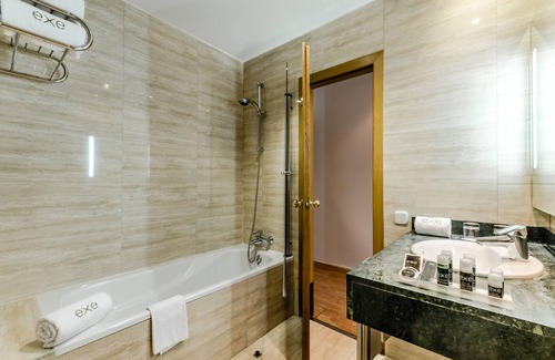 Cerdanyola del Valles Hotel | Exe Parc del Vallés