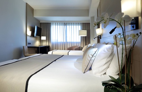 Penya-roja Hotel | Exe Rey Don Jaime Hotel