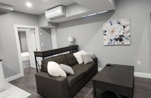 Walkerville House | Exec 1BD+Wifi+AC+Workspace