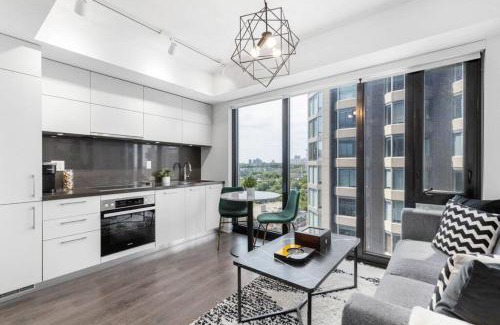 Bloor-Yorkville House | Executive 1BR-1BA Condo in the heart of downtown