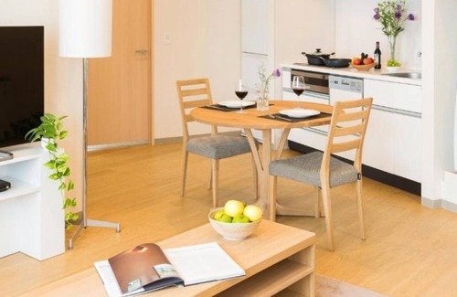 Shinsaibashi Apartment | Executive 2 Bedroom Apartment close to Namba Station Osaka