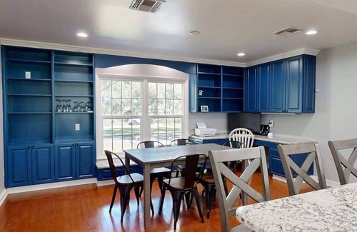 Dade City House | Executive 5 Bedroom Pool home, Dade City!