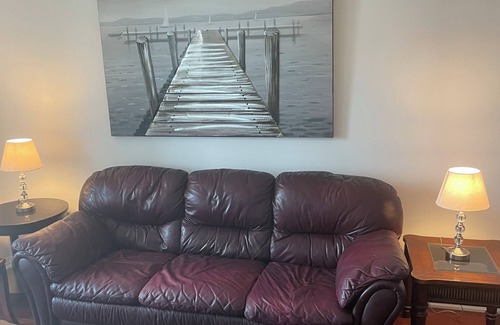 Hurontario Condo | EXECUTIVE CONDO, (FULLY FURNISHED)nOne bedroom plus den, located in Mississauga.
